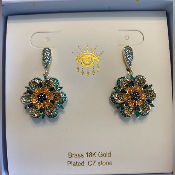 Eye Candy LA Luxe Collection statement earrings. - Picture 1 of 4